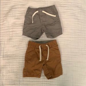 2 pairs old navy baby shorts